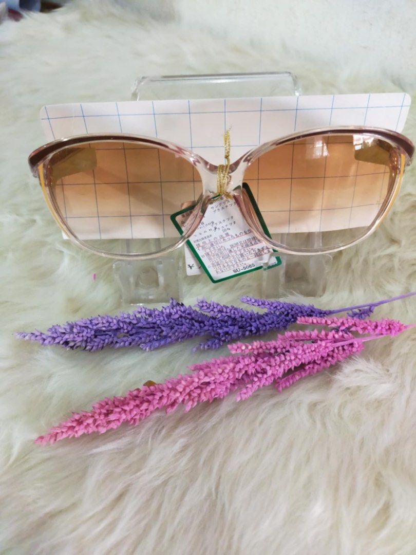 shades sunglasses brown tint (Category: Sunglasses & Eyewear) located in Manila. Submitted by rurusaid (Listing ID 1332332391, Image 1). Description: brand new, may tag pa from japan.