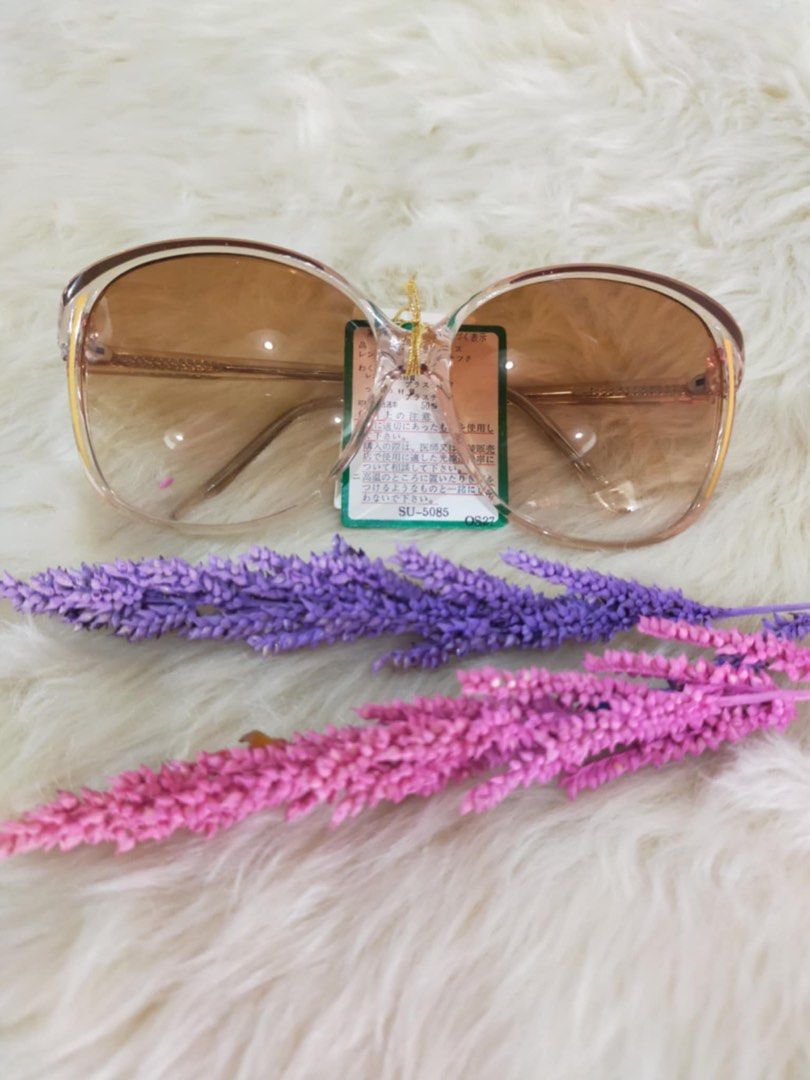 shades sunglasses brown tint (Category: Sunglasses & Eyewear) located in Manila. Submitted by rurusaid (Listing ID 1332332391, Image 2). Description: brand new, may tag pa from japan.