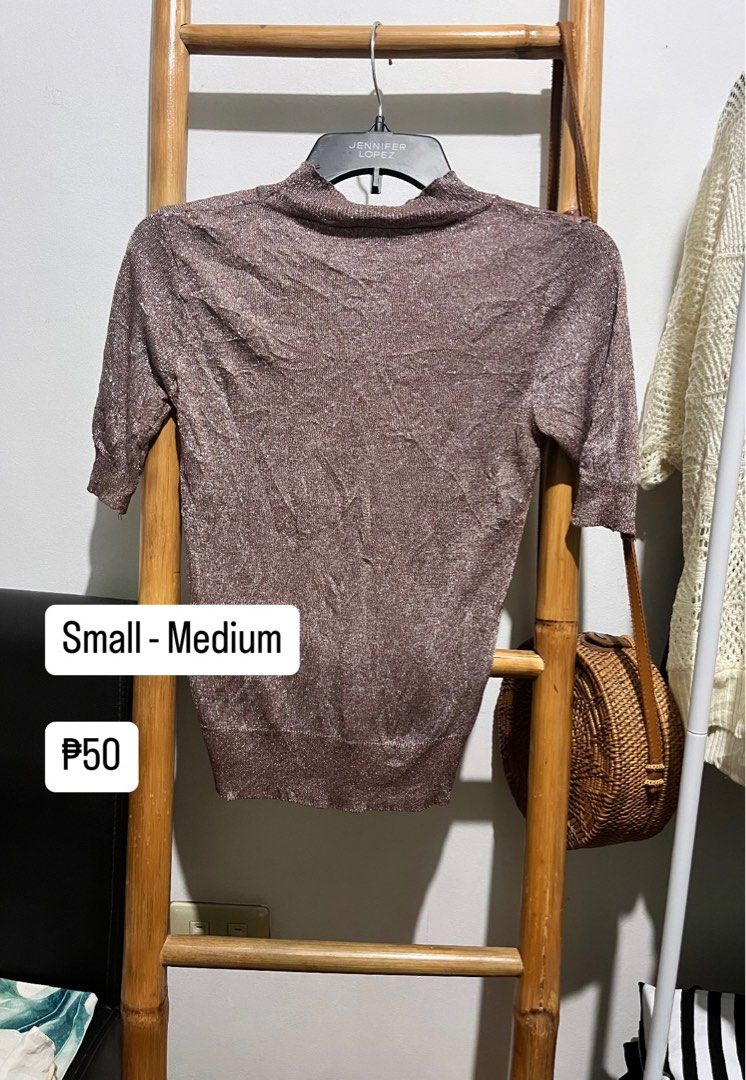 Shining Top (Category: Blouses) located in Pasig City. Submitted by jeyzwup (Listing ID 1332447666, Image 1). Description: Shining Top Semi Turtle Neck Medium.