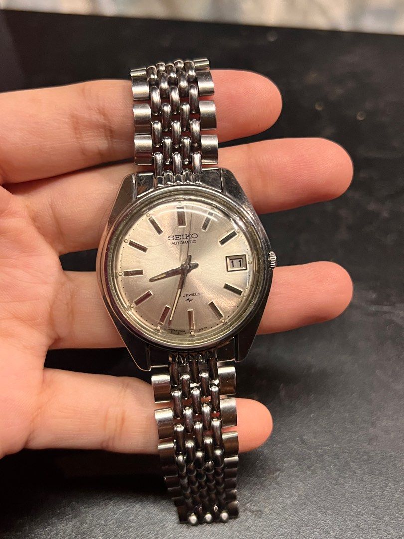 SILVER TONE STEEL MEN S VINTAGE SEIKO 7005 8022 AUTOMATIC WATCH Men s Fashion Watches Accessories Watches on Carousell