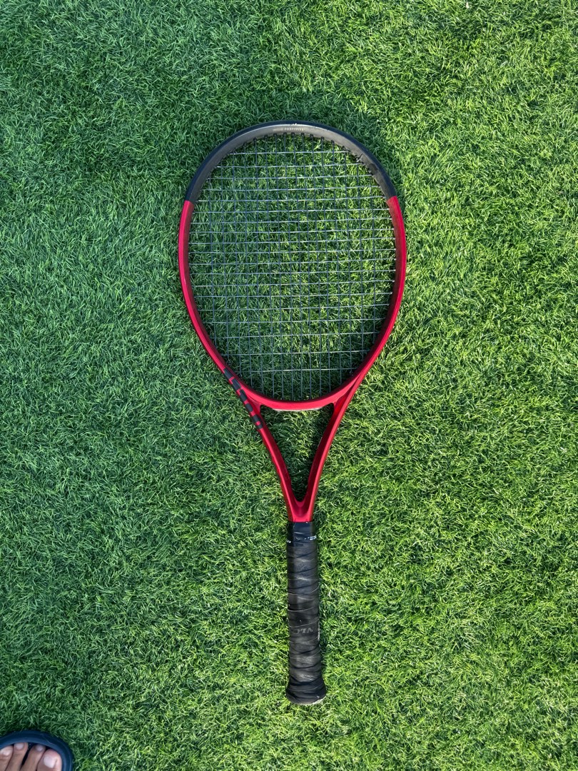Tennis racket Wilson Clash V2 UL 16x19, Sports Equipment, Sports ...