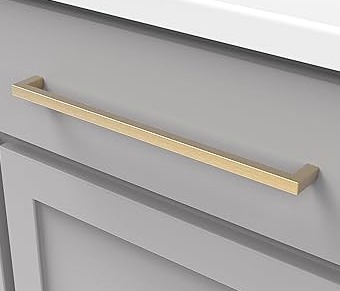 What Hardware Looks Good With Cohickory Cabinets: Stunning Picks