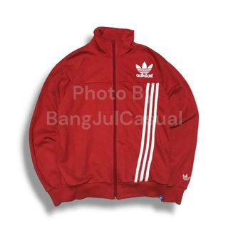 (Kategori: ) berada di . Dikirim oleh jacketthrifting (ID iklan 1332439165, Gambar 1). Deskripsi: .