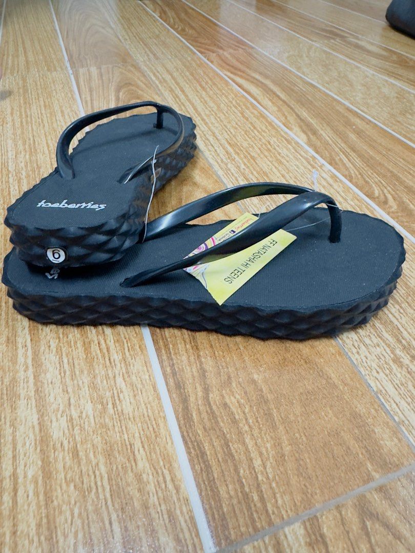 Toeberries slippers outlet