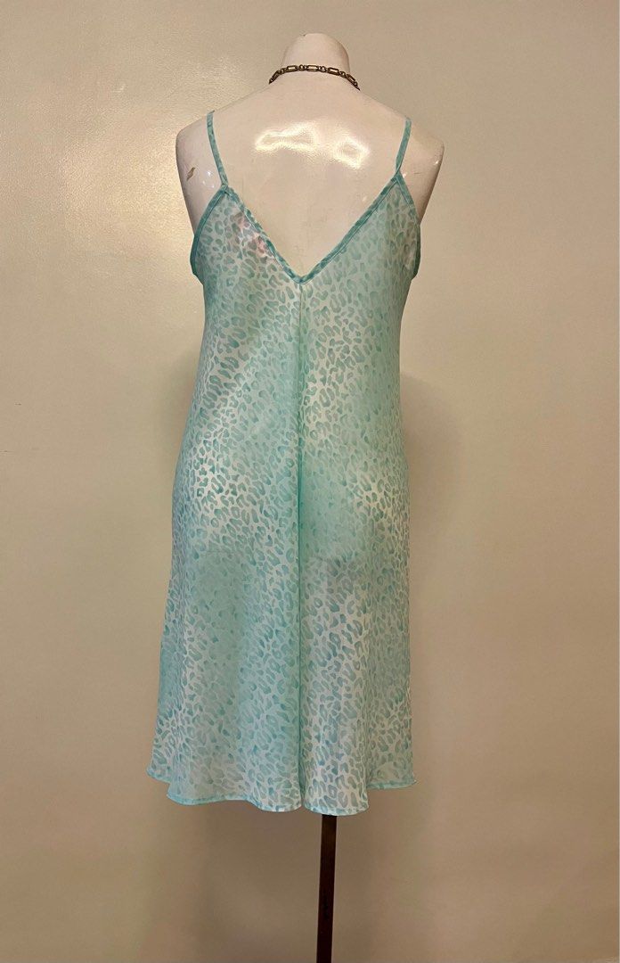 Victoria Secret Nightie (Category: Dresses) located in Quezon City. Submitted by samjonas (Listing ID 1332304395, Image 3). Description: .