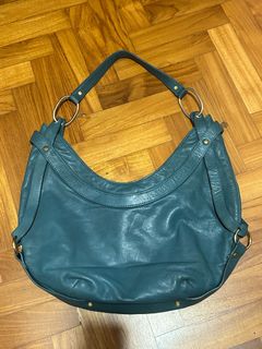 (Category: ) located in . Submitted by bigclosetclearance (Listing ID 1332418781, Image 1). Description: .