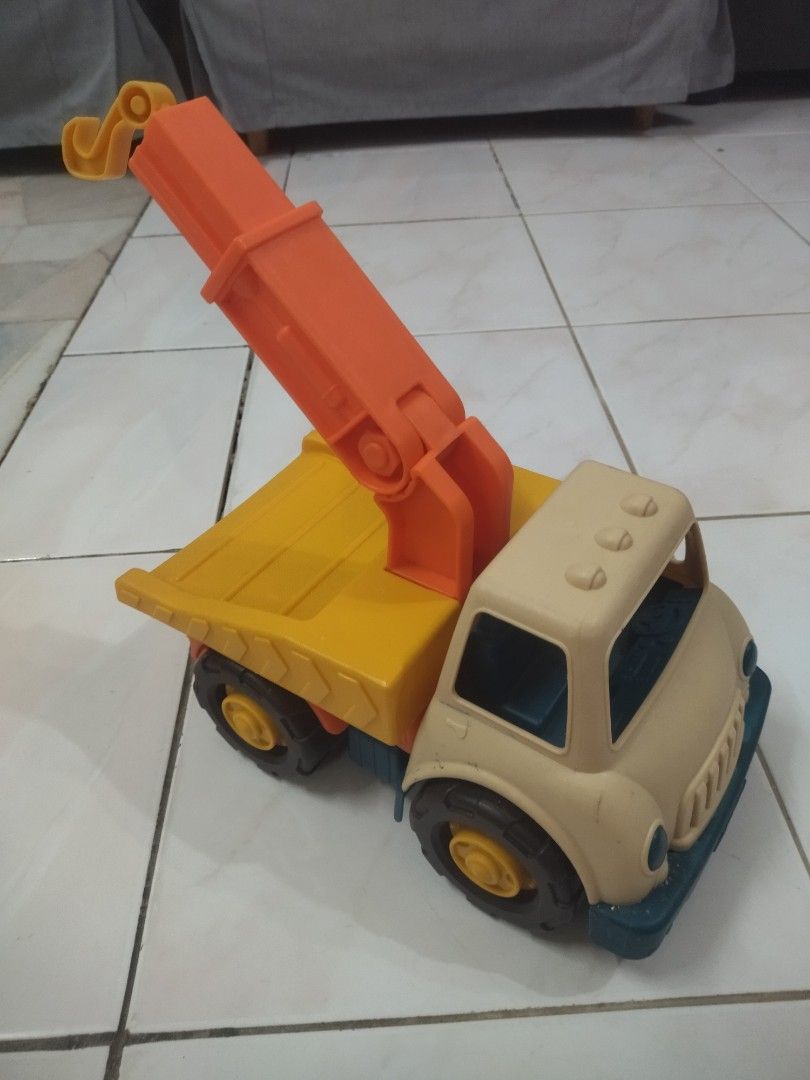 Wonder wheels Tow truck, Hobbies & Toys, Toys & Games on Carousell