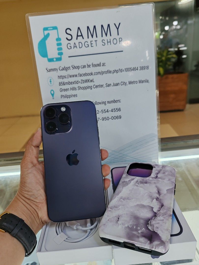 14promax 128 Preloved (Category: iPhone 14 Series) located in Quezon City. Submitted by ronalynac40976 (Listing ID 1332479558, Image 1). Description: Iphone 14promax 128 Factory unlock 95% Batteri health good condition With box, case, cord Pick up Store in Greenhills Shopping Center We accpet swap/trade in We accept creditcard by installment+% We accept ggives & spaylater+% Dm or call for fast transaction 09279500069/09425544556 Located @ Aquariu