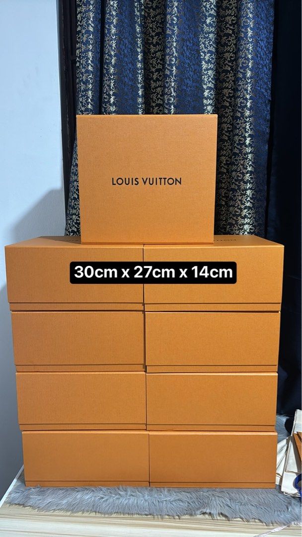 ✅ Authentic LV Medium Box fits Alma BB and alike (Category: Luxury Bags & Wallets) located in Quezon City. Submitted by box.luxebycheng (Listing ID 1332543919, Image 1). Description: LV Medium Boxes - deep/fat box fits Alma BB, Metis and other small bulky bags Php 2k each. .