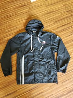 (Category: ) located in . Submitted by bob.thrifter_03 (Listing ID 1332466167, Image 1). Description: .