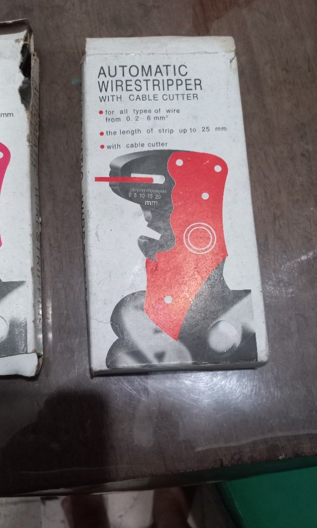Automatic Cable wire cutter (Category: Construction Tools & Equipment) located in Quezon City. Submitted by msdcshop (Listing ID 1332527578, Image 2). Description: Take all 3 pcs automatic cable wire cutter brand new box lng ang luma sa tago.