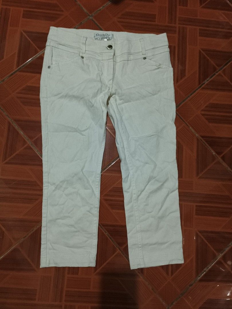 CHRISTIAN DIOR PANTS (Category: Luxury Apparel) located in Santa Cruz. Submitted by nikegemthrift2016 (Listing ID 1332502401, Image 3). Description: Christian Dior Pants (Legit) Size 30.
