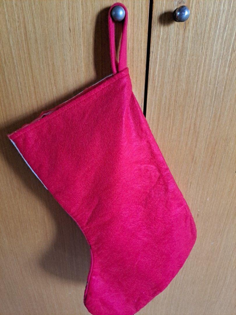 Christmas/ Santa socks (Category: Other Home Decor) located in Singapore. Submitted by rizuj (Listing ID 1332467708, Image 2). Description: good condition.