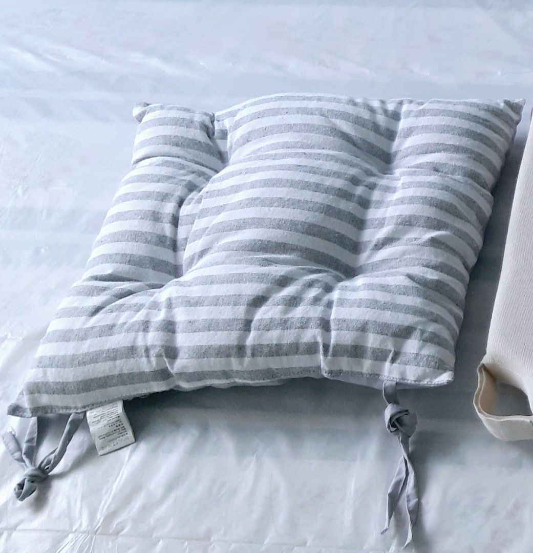 Daiso chair cushion hotsell