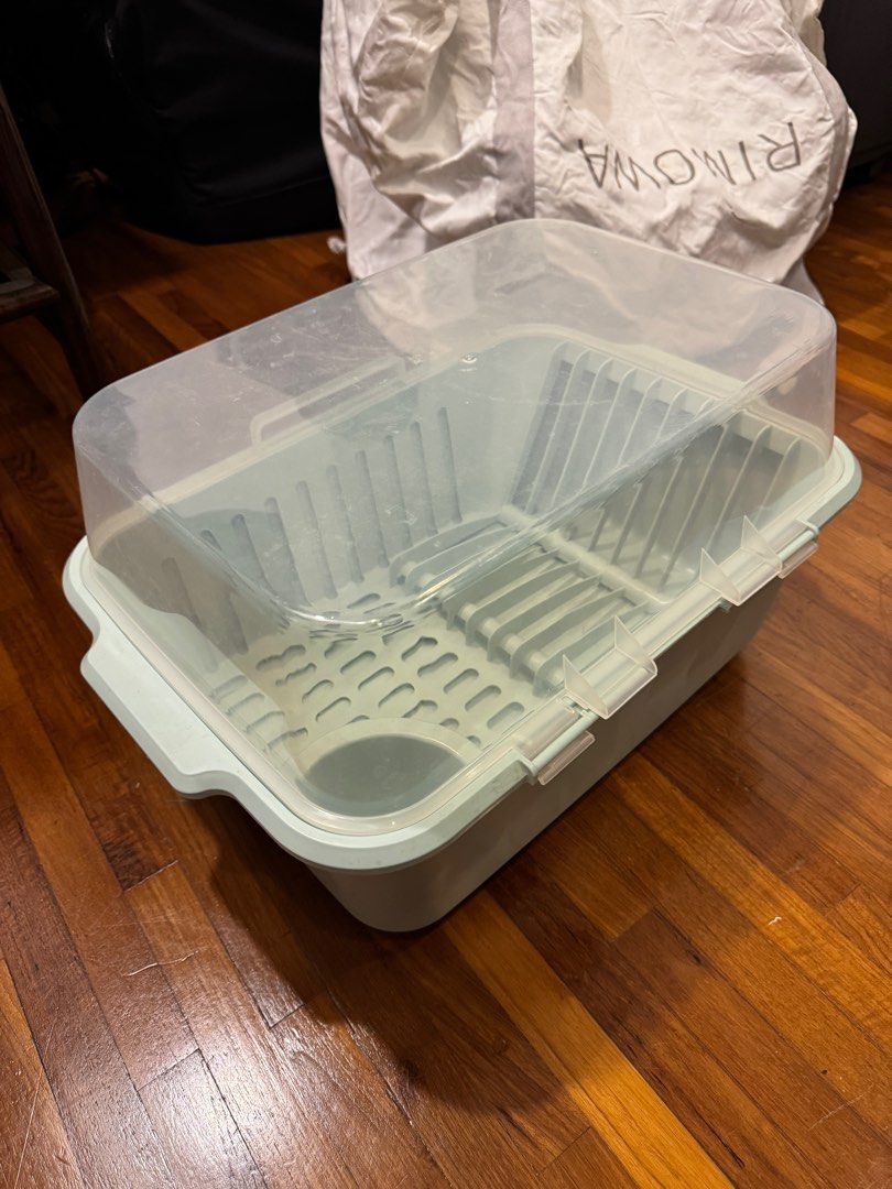 Drying Rack (Category: Other Home Furniture) located in Singapore. Submitted by sharkfintuna (Listing ID 1332558183, Image 3). Description: Used drying rack Take it for $5.