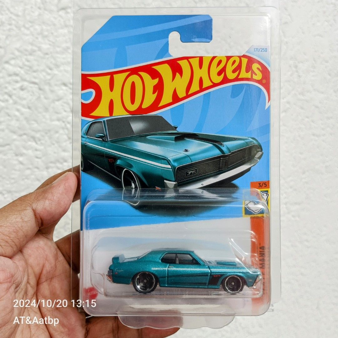 mô hình xe 69 mercury cougar eliminator, xe hot wheels tỉ lệ 1/64 dòng
