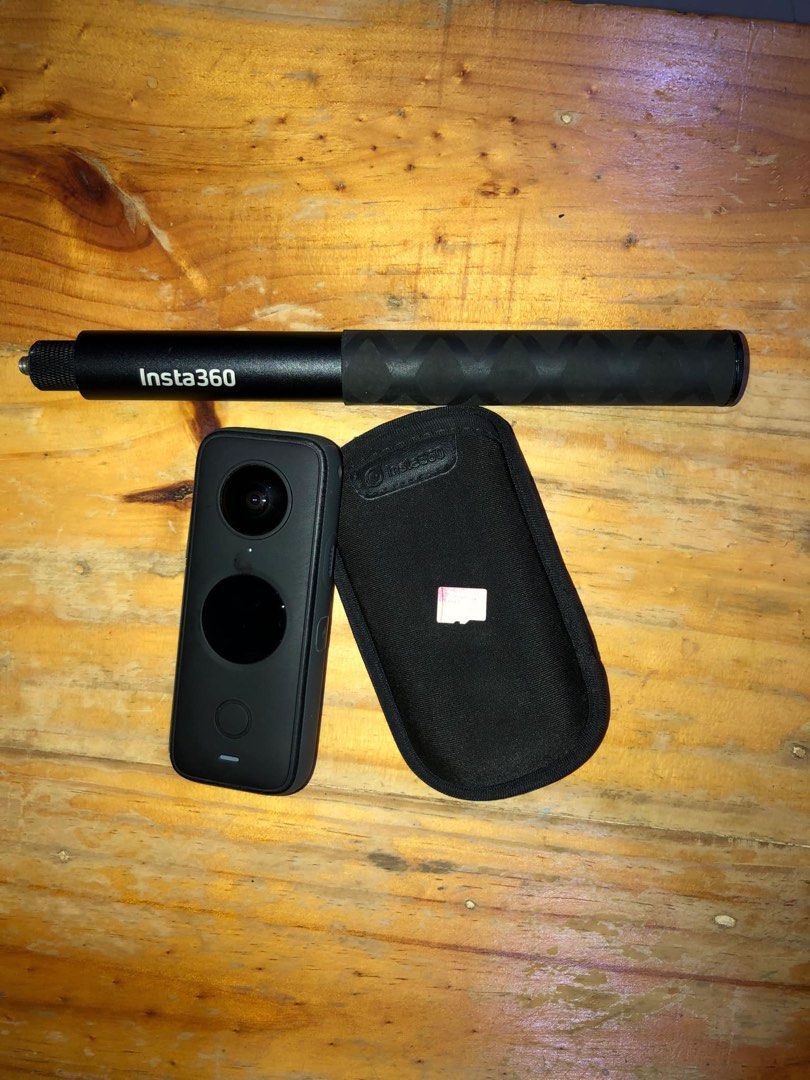 insta360 x2 action camera (Category: Cameras) located in Manila. Submitted by elfial (Listing ID 1332613623, Image 1). Description: no issue and in good condition rfs: not being ised, declutterring .