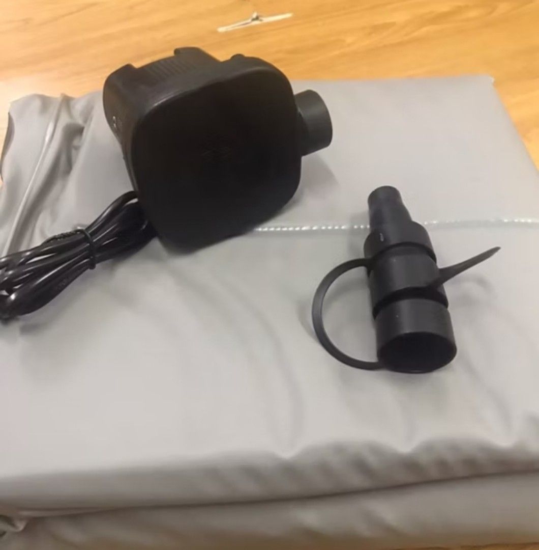 Airbed with Electric Pump for Inflation & Deflation (Queen-sized ...