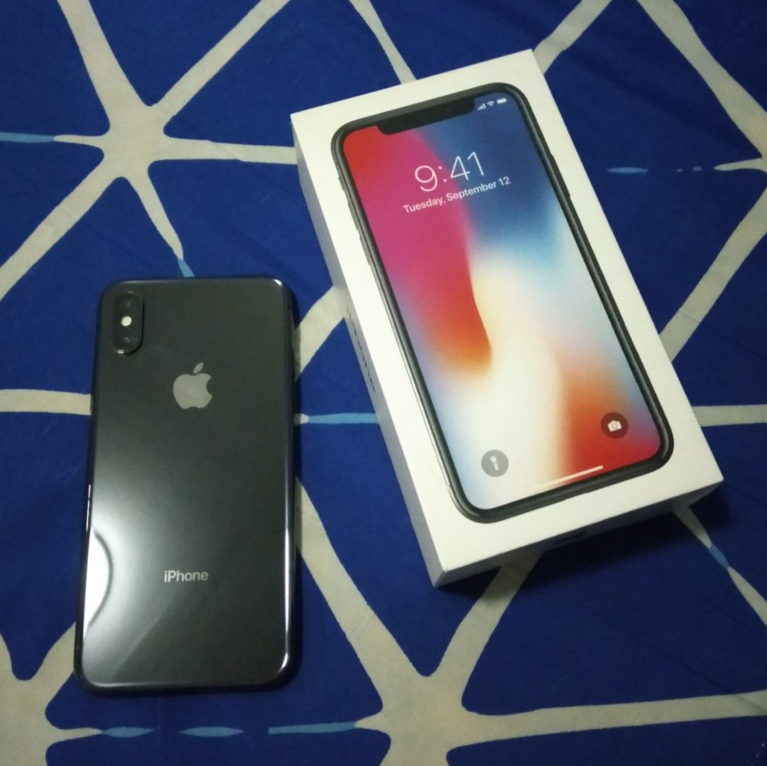 iPHONE X 256GB (Category: iPhone X Series) located in San Juan City. Submitted by thehaulworld (Listing ID 1332517794, Image 2). Description: ☑️ ALL ORIGINAL (UNTOUCHED HARDWARE - NOT REFURBISHED - ORIGINAL OWNER) ☑️ 256 GB MEMORY ☑️ LOCKED TO SMART ☑️ LIKE NEW (NO SCRATCHES AT ALL) ☑️ BOX, OG CHARGER AND CORD INCLUDED (with free protective case) ☑️ ONLY FLAW: Battery (Service 50%).