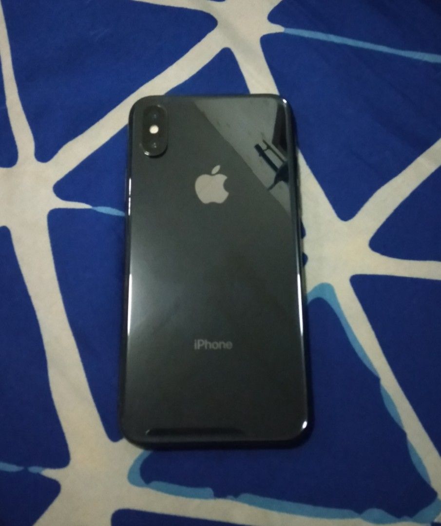iPHONE X 256GB (Category: iPhone X Series) located in San Juan City. Submitted by thehaulworld (Listing ID 1332517794, Image 3). Description: ☑️ ALL ORIGINAL (UNTOUCHED HARDWARE - NOT REFURBISHED - ORIGINAL OWNER) ☑️ 256 GB MEMORY ☑️ LOCKED TO SMART ☑️ LIKE NEW (NO SCRATCHES AT ALL) ☑️ BOX, OG CHARGER AND CORD INCLUDED (with free protective case) ☑️ ONLY FLAW: Battery (Service 50%).