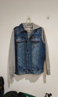 (Kategori: ) berada di . Dikirim oleh florhe_stuff (ID iklan 1332537862, Gambar 1). Deskripsi: .