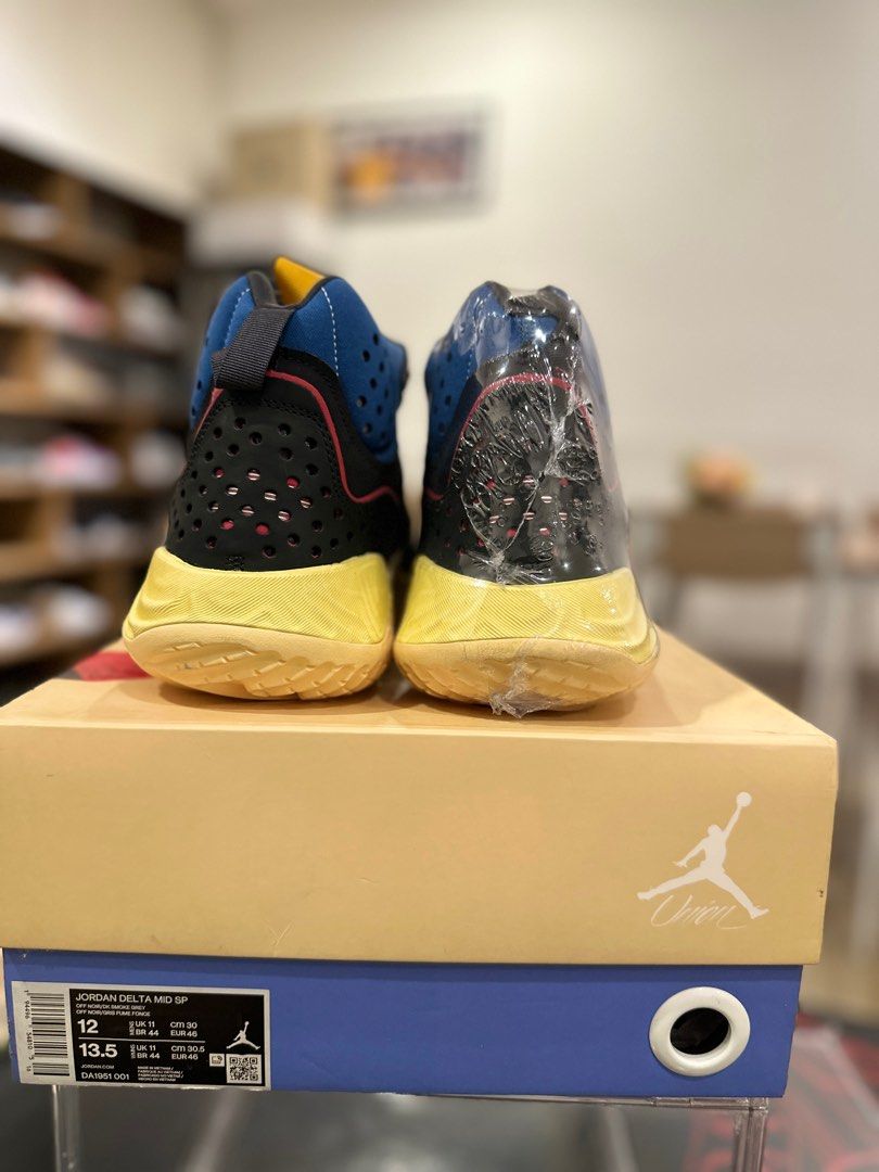 Jordan Delta Mid Union (Category: Sneakers) located in San Fernando. Submitted by luvcollab (Listing ID 1332575228, Image 3). Description: Selling below retail Complete Slightly negotiable .