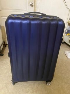 由 botox (刊登 ID 1332542955，圖片 1) 提交，位於 的 (類別：)，說明：。