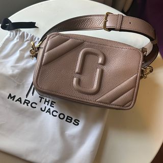 （分類：）位於 。 由 tkmcarcar 提交（商品編號 1332603887，圖片 1）。簡介： 。