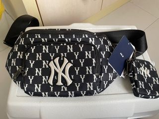 (Category: ) located in . Submitted by sacbag (Listing ID 1332510374, Image 1). Description: .