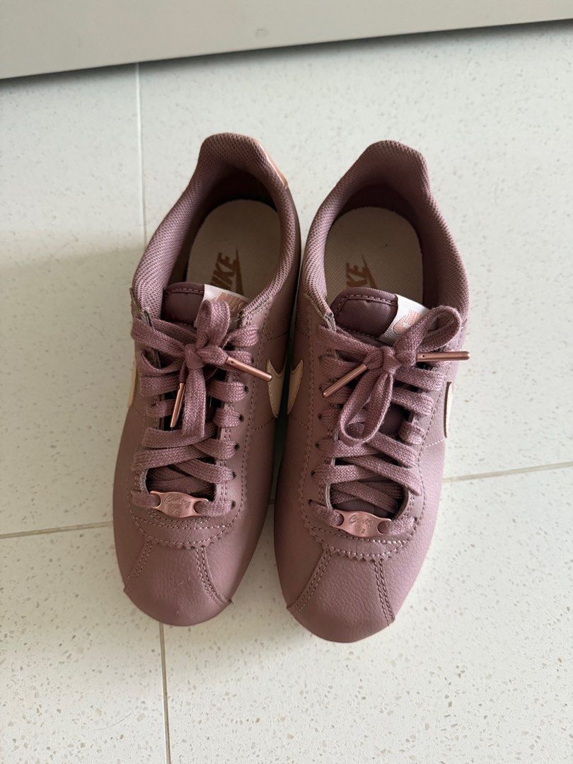 nike cortez gold rose