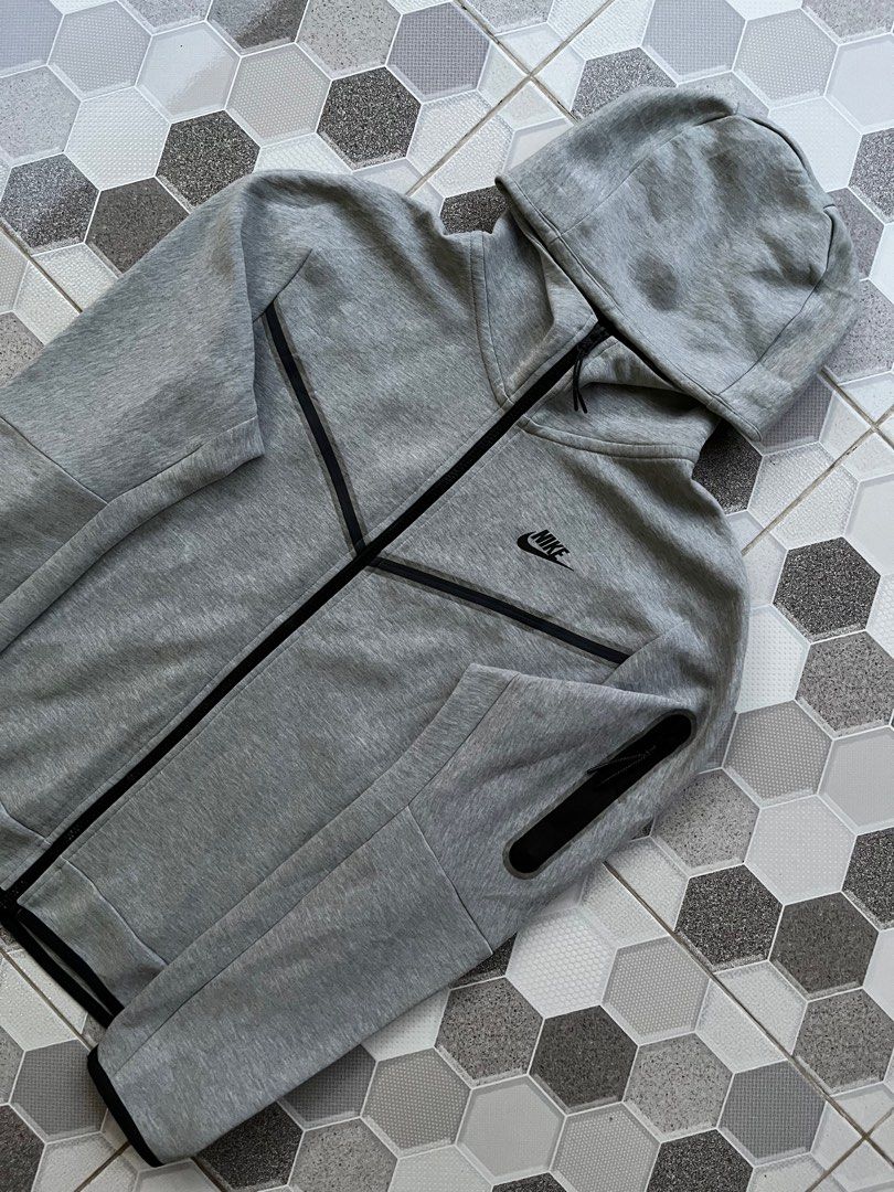 old season grey tech