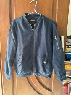 (Kategori: ) berada di . Dikirim oleh mmmdf (ID iklan 1332515448, Gambar 1). Deskripsi: .