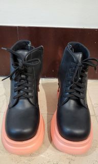 (Kategori: ) berada di . Dikirim oleh ri3nto (ID iklan 1332613880, Gambar 1). Deskripsi: .