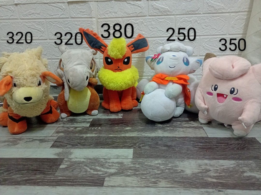 Pokemon Big Stuff Toys (Category: Plushies & Soft Toys) located in Cebu City. Submitted by alzbeastwear (Listing ID 1332612425, Image 1). Description: Pokemon Big Stuff Toys Excellent condition.