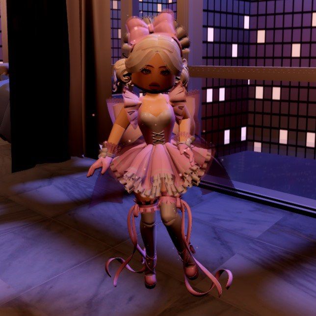 Royale High Dear Dollie Set, 電子遊戲, 遊戲機配件, 遊戲週邊商品 Carousell