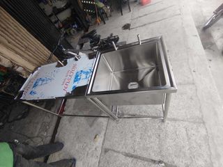 Stainless Table and Sink Fabrication