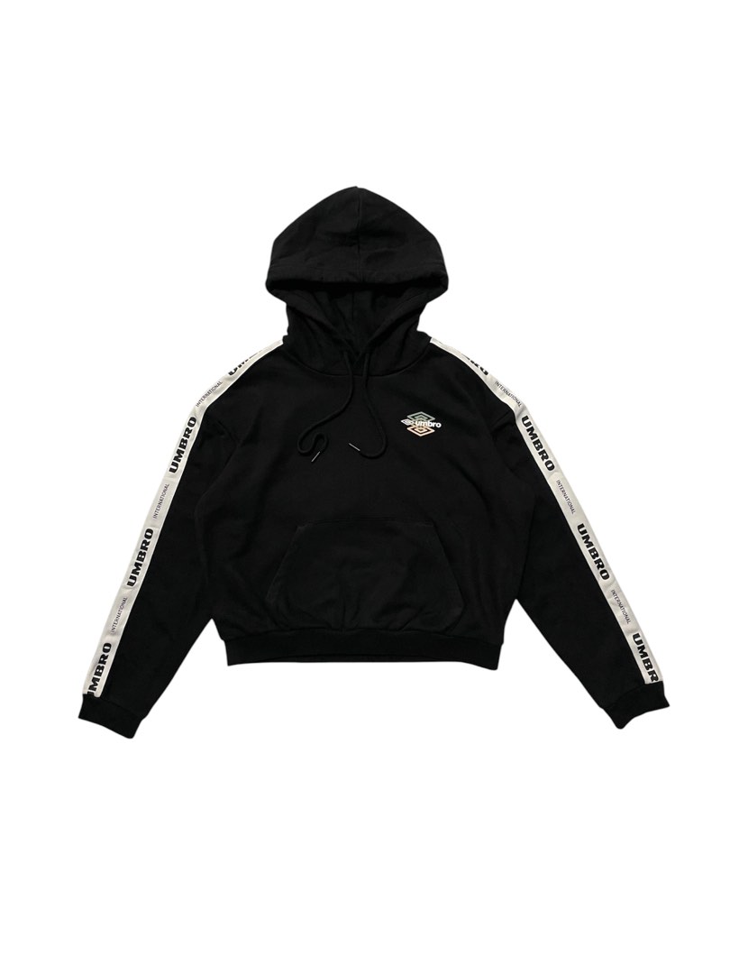 BLACKFRIDAY Umbro Spellout Cropped hoodie size M women