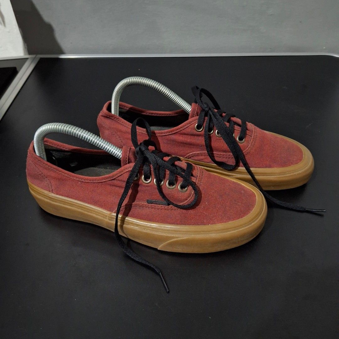Vans mono maroon store