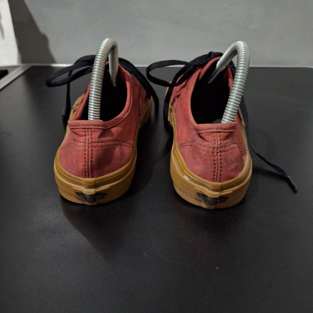 Vans authentic maroon gum on sale