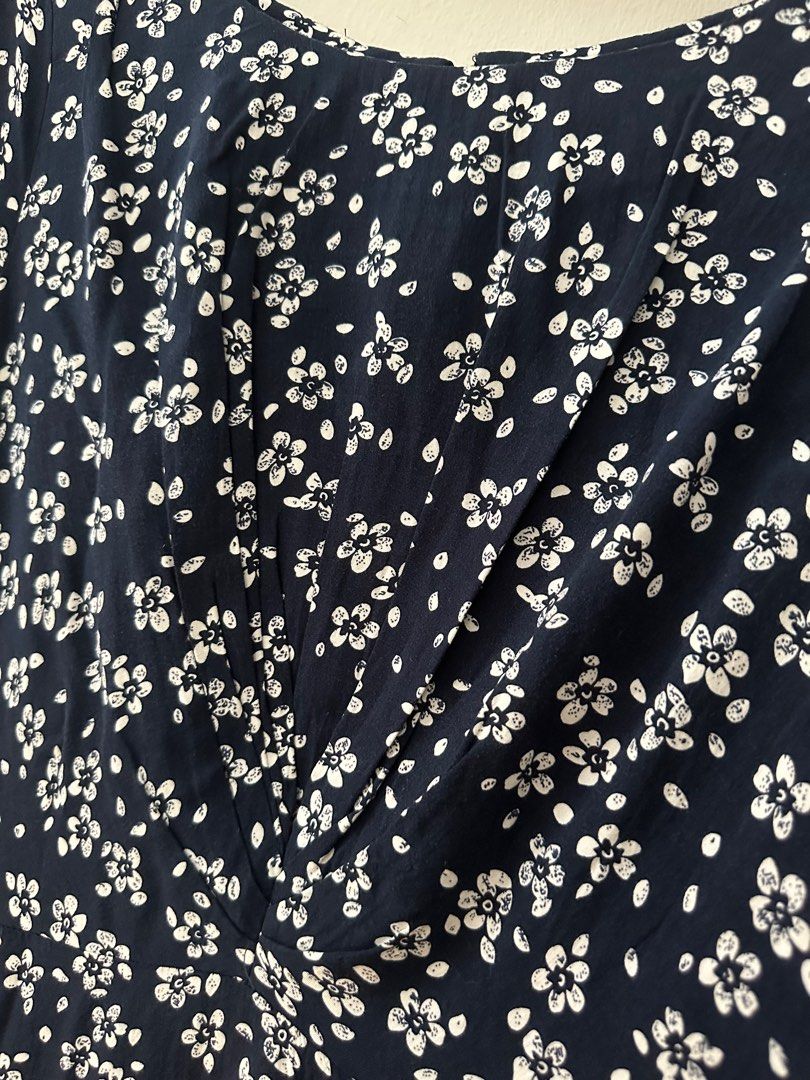 Yumi daisy sketch print dress 2025
