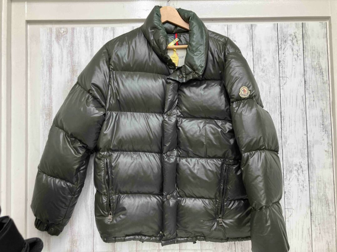 2025年最新】モンクレール venisの人気アイテム - メルカリ ク済青タグ