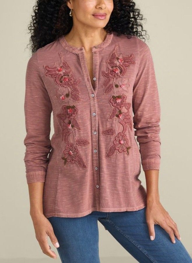 (2 for 500)|(2XL)Plus size SOFT SURROUNDINGS OLD ROSE MIX FABRIC EMBROIDERED LONG SLEEVE TOP-Boho,Artsy,Bohemian, Cottagecore, Lagenlook (Category: Longsleeves) located in Rizal. Submitted by kakaibafinds (Listing ID 1332739773, Image 1). Description: Bust:44 inches CODE:122462 Sleeves:27", Length:28-31 inches -2 tone fabric, Pearl buttons,Back slit,Long back,Button down Measurements are based on tape measure and not the tag. Shipping fee to shou