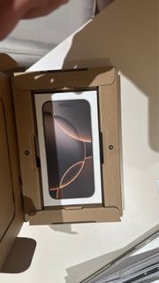 （分類：）位於 。 由 onyourmarksetgo 提交（商品編號 1332736893，圖片 1）。簡介： 。
