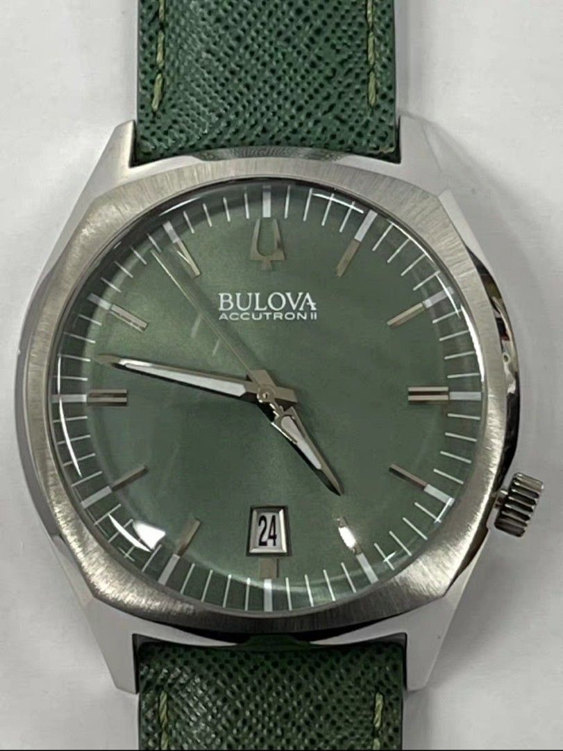 Accutron I I Surveyor Green 96b211 Bulova Accutron I I wrist watch