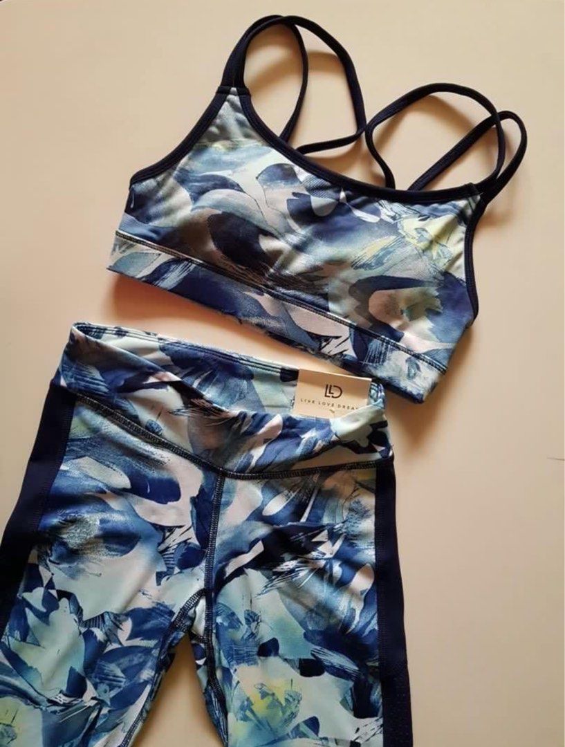 Aeropostale Workout Set (Category: Sets or Coordinates) located in Manila. Submitted by lezarellesque (Listing ID 1332646396, Image 3). Description: Selling low for decluttering purposes, purchased as brand new here on Carousell. Used only 4x.
