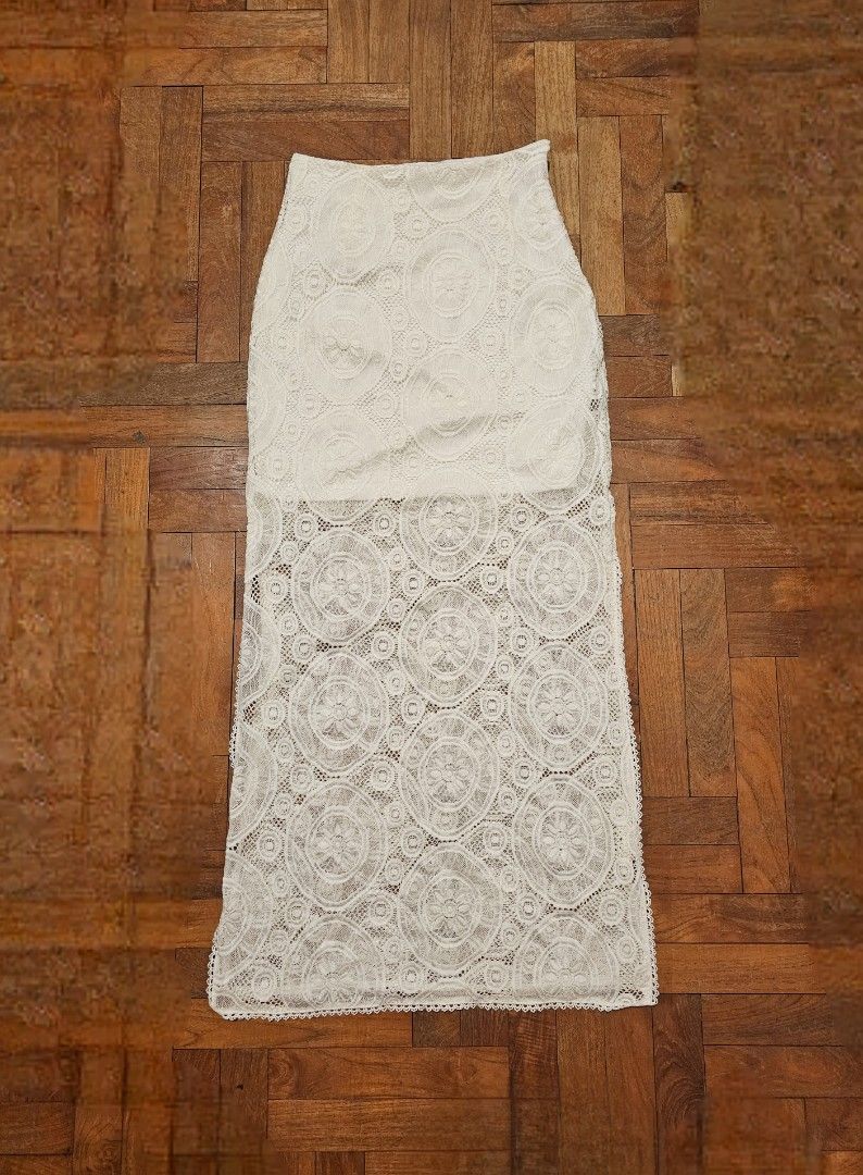 White lace skirt size 10 discount