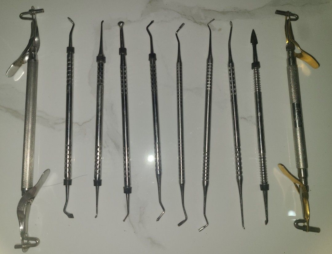 Amalgam instrument set (w/hu friedy carrier) (Category: Medical Supplies & Tools) located in Quezon City. Submitted by Lyavable.shop (Listing ID 1332787785, Image 1). Description: .