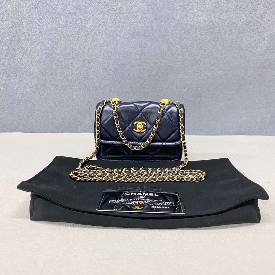 Chanel tofu bag on sale