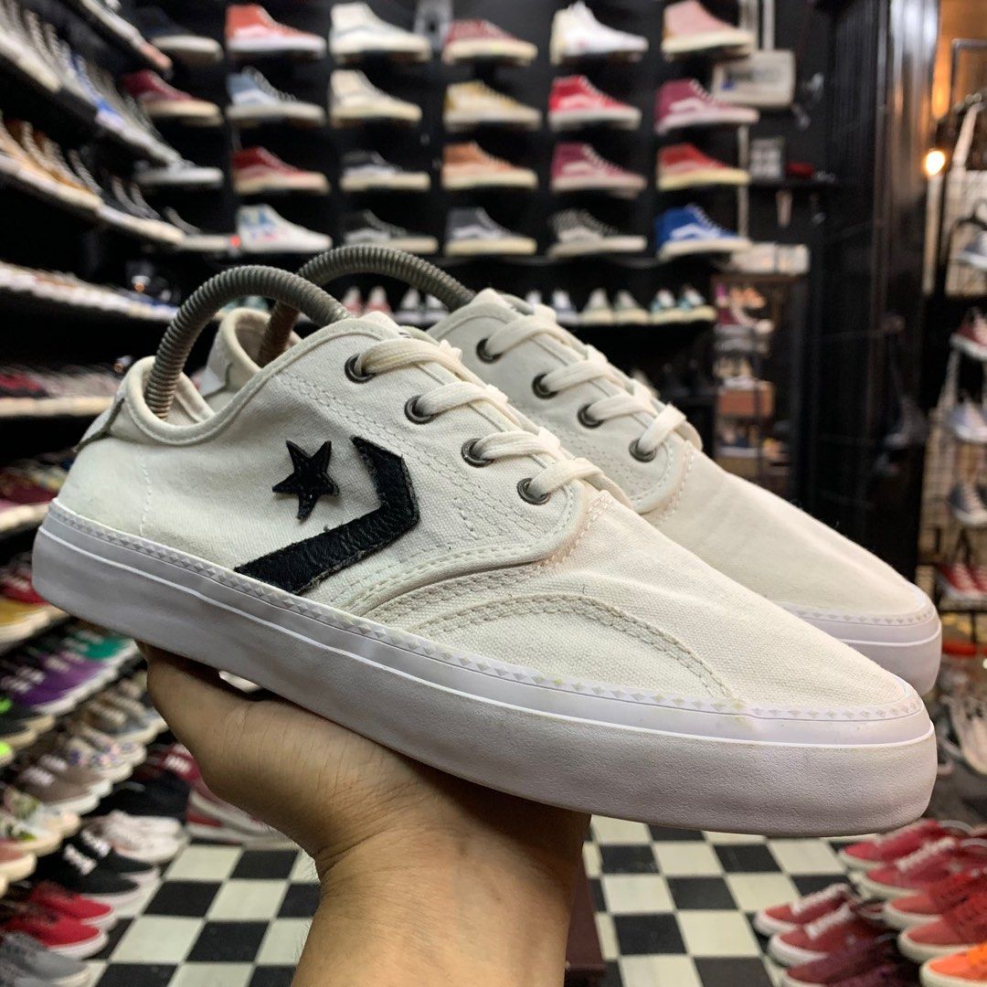 Zakim converse top