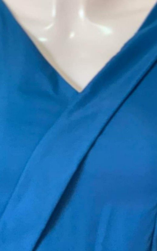 Dark Blue V-Neck Dress - Size (Small to Medium) (Category: Dresses) located in Lipa City. Submitted by catherineejane (Listing ID 1332664384, Image 2). Description: Dark Blue V-Neck Dress - Size (Small to Medium).